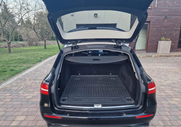 Mercedes-Benz Klasa E cena 88900 przebieg: 275000, rok produkcji 2020 z Otwock małe 466